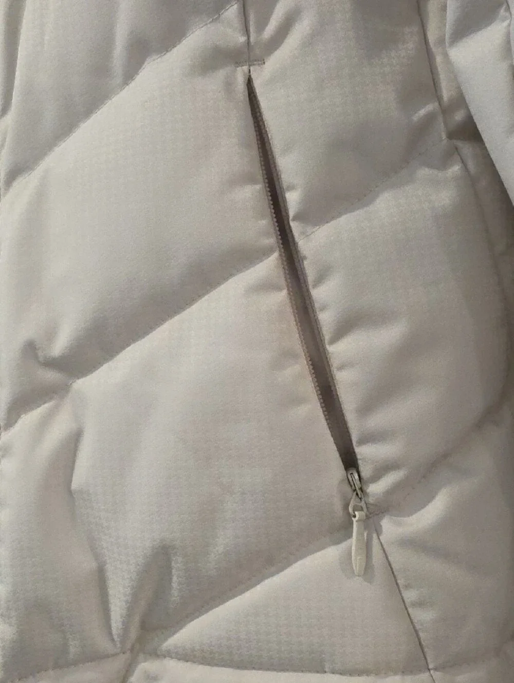 The North Face Women's Light Beige Quilted Puffer Jacket